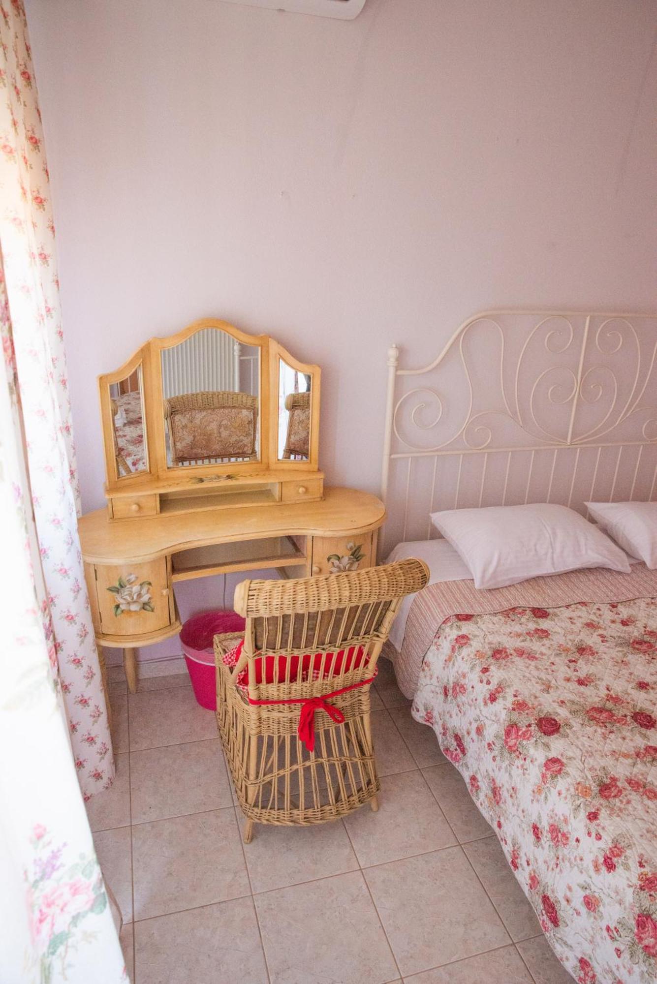 Villa The Early Bird - Cosy 2-Floor House With Garden Alexandroupoli Exterior foto